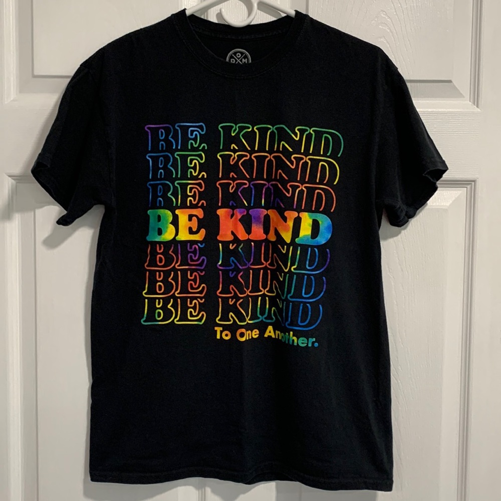 DOM Be Kind Graphic Tee Shirt• Size M